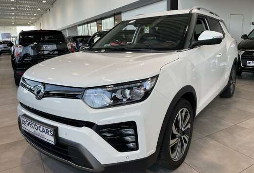 SsangYong Gran Tivoli / Navigatie / Leder / DAB radio