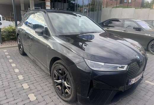 BMW iX 111.5 kWh M60