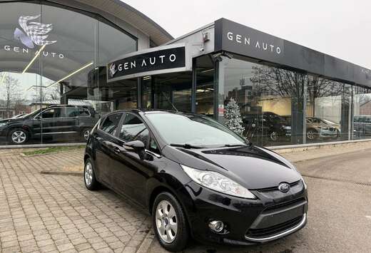 Ford 1.6 TDCi Titanium ECOnetic DPF *12 MOIS GARANTIE ...