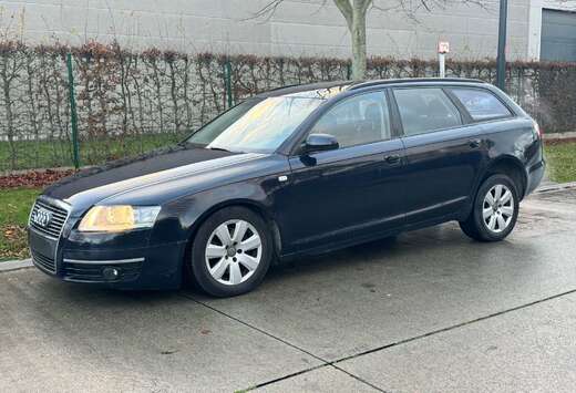 Audi A6 Avant 2.4i V6 24v Multitronic