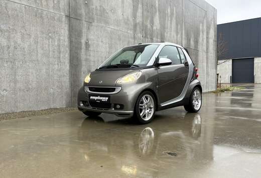 Smart cabrio BRABUS Xclusive     flying city cabrio