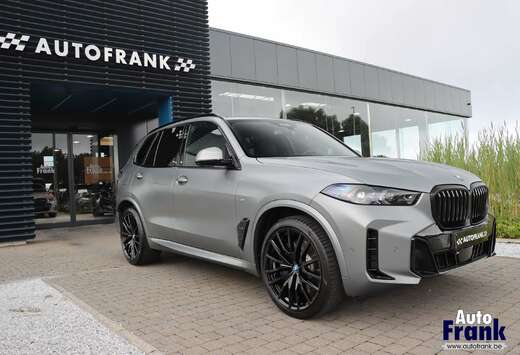 BMW 50E M-SPORT / DRIV+PARK PRO / PANO / TREKHK / 22\ ...