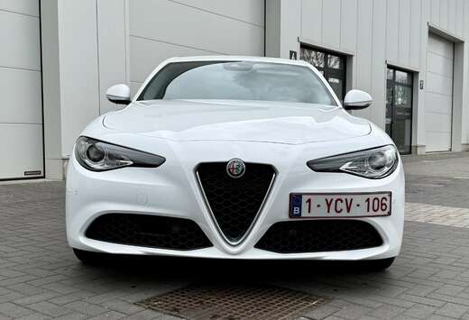 Alfa Romeo 2.0 Turbo 16V AT8 Super