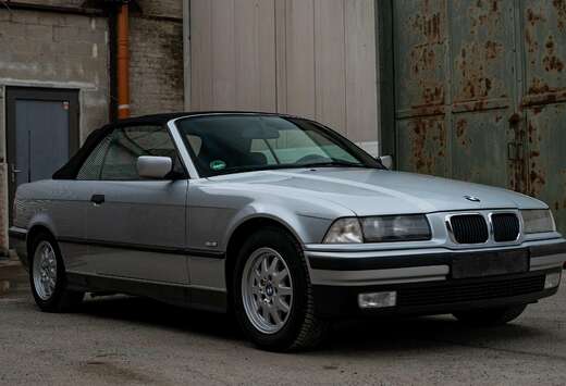 BMW 328i