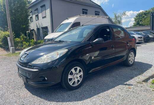Peugeot +  1.1i Generation,benzine,Airco,..