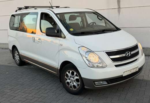 Hyundai People 2.5 CRDi Executive
