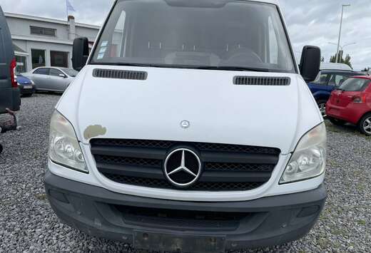 Mercedes-Benz 2.1 CDI VTG