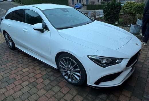 Mercedes-Benz CLA 180 Business Solution Essential