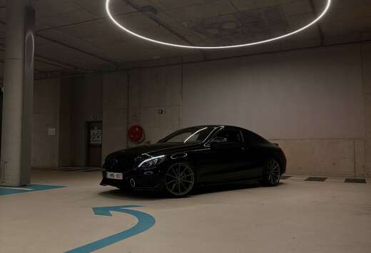 Mercedes-Benz 4-Matic Coupe