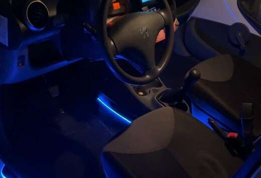 Peugeot 1.0i Urban Move