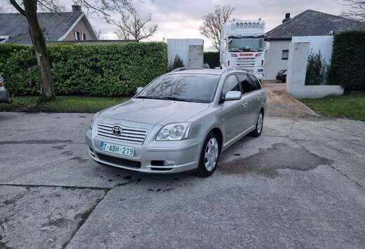 Toyota 2.0 Turbo D4D Linea Luna