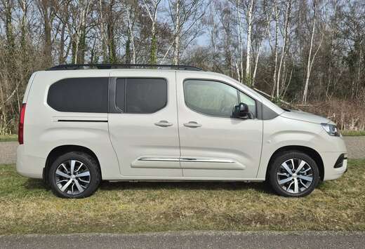 Toyota Verso LWB 1.5 D-4D 7pl