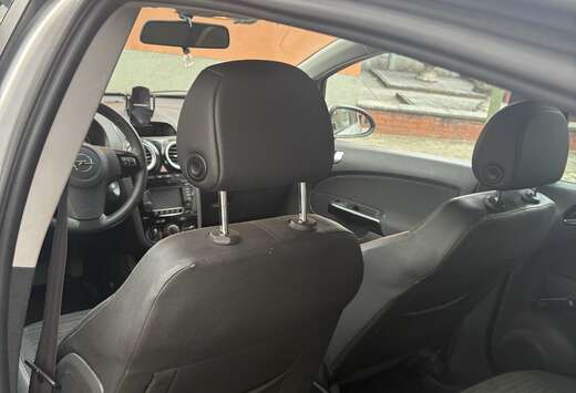 Opel 1.2i XE 16v Edition 2000