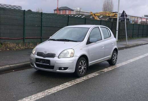Toyota 1.0i 16v Linea Sol