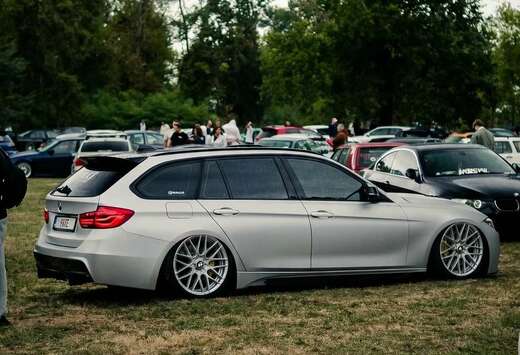 BMW Touring - Full Pack M - Individual Wheels