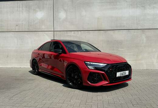 Audi RS3 TFSI Limousine quattro S tronic/B&O/HUD/MATR ...