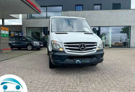 Mercedes-Benz MERCEDES SPRINTER 300/35 FOU. SWB DSL.