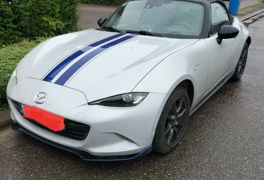 Mazda MX-5 RF SKYACTIV-G 131 Sports-Line