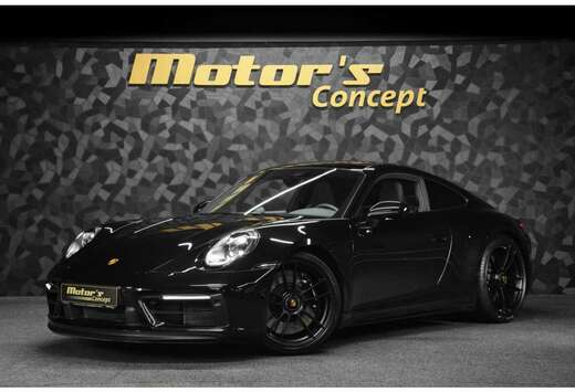 Porsche 992 Carrera 4 GTS Coupé PDK