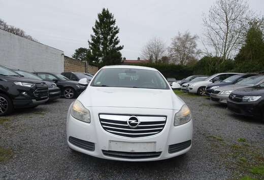 Opel Insignia 2.0 CDTi Edition DPF