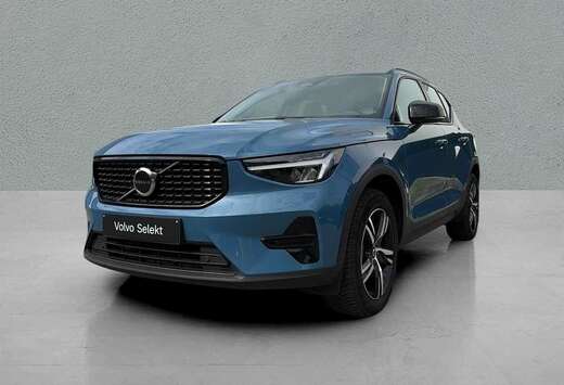 Volvo Plus, B3 Mild hybrid, Benzine, Dark