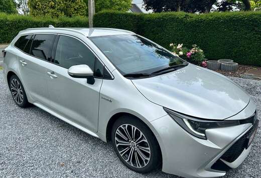 Toyota Corolla SW Hybrid 1.8 Premium e-CVT