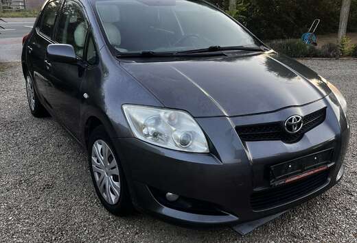 Toyota 1.4 D-4D Linea Luna Pack MM