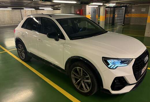 Audi 45 TFSIe S tronic line