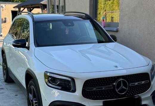 Mercedes-Benz GLB 200