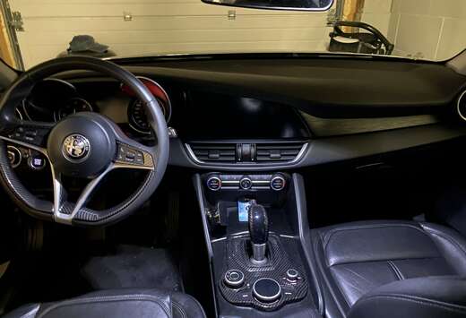 Alfa Romeo 2.2 JTDm Super