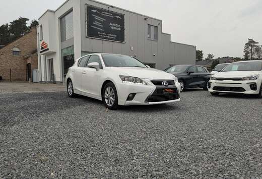 Lexus 1.8i E-CVT  NIEUWSTAAT  FULL HISTORY  CRUISE