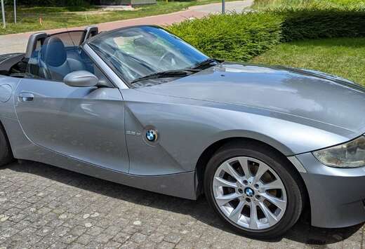 BMW Z4+roadster+2.5si