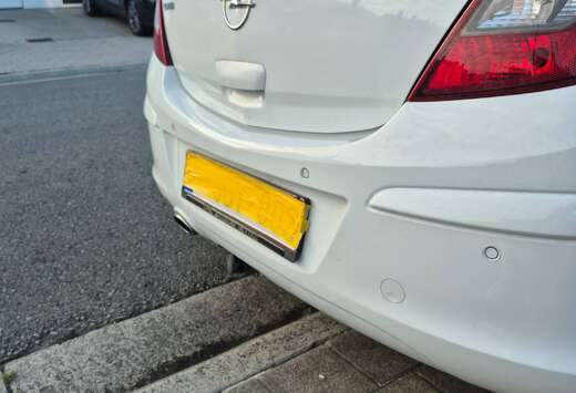 Opel Corsa 1.4i Black Edition