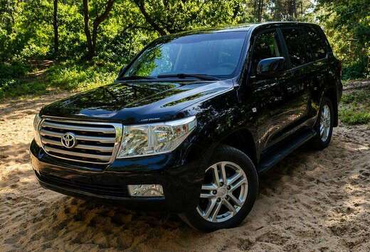 Toyota 4.5 D-4D V8 VIP 60th Anniversary DPF