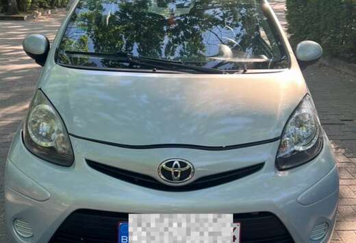 Toyota 1.0i VVT-i