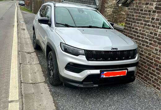 Jeep Compass PHEV 1.3 Turbo eAWD Night Eagle