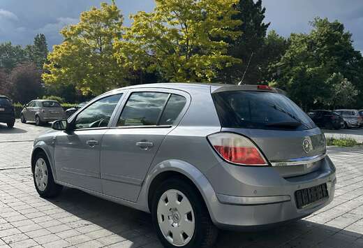 Opel 1.6i boite Automatique  110000 Km