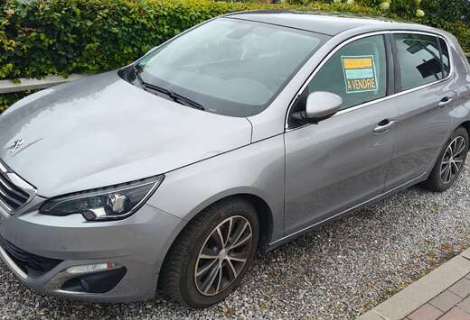 Peugeot 308 1.2 PureTech Allure STT