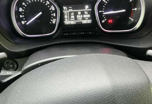 Peugeot Double Cabine Asphalt 2.0 BlueHDI 180 hp EAT8