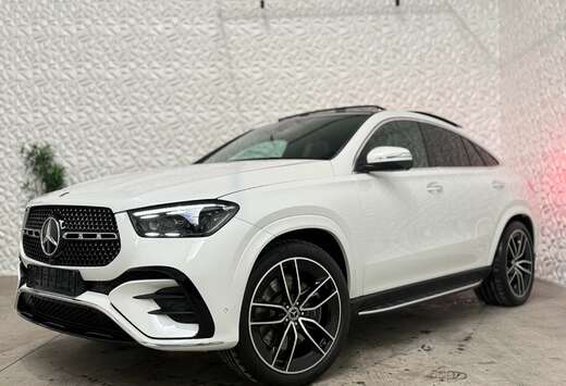 Mercedes-Benz de 4-MATIC AMG Line / 22\