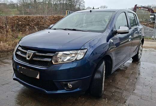 Dacia Sandero 1.2i Laureate