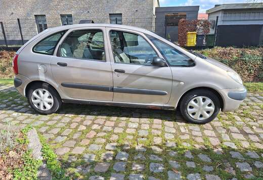 Citroen Xsara Picasso 1.6i SX