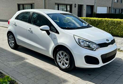 Kia Rio 1.2i World Edition ISG
