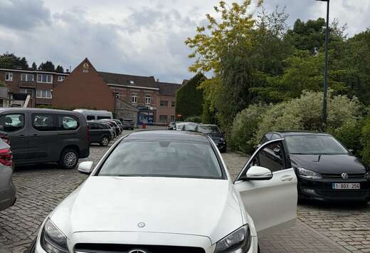 Mercedes-Benz d