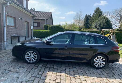 Renault Laguna 2.0 dCi 4Control FAP