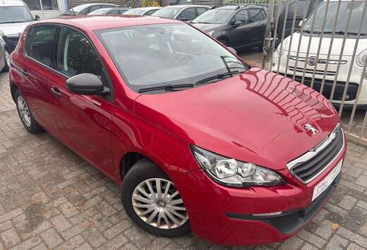Peugeot 308 1.2i carnet 100% Access