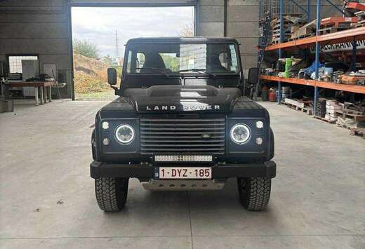 Land Rover Defender 90 Station Wagon S