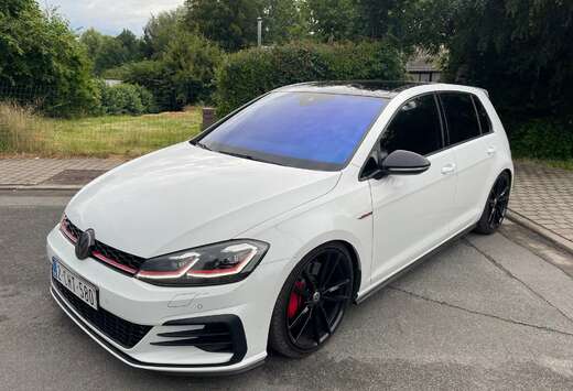 Volkswagen GOLF GTI 7.5