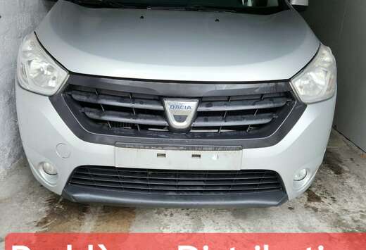 Dacia 1.2 i NAVI TÉLÉPHONE BLUETOOTH PDC