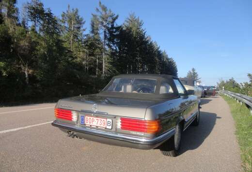 Mercedes-Benz cabriolet
